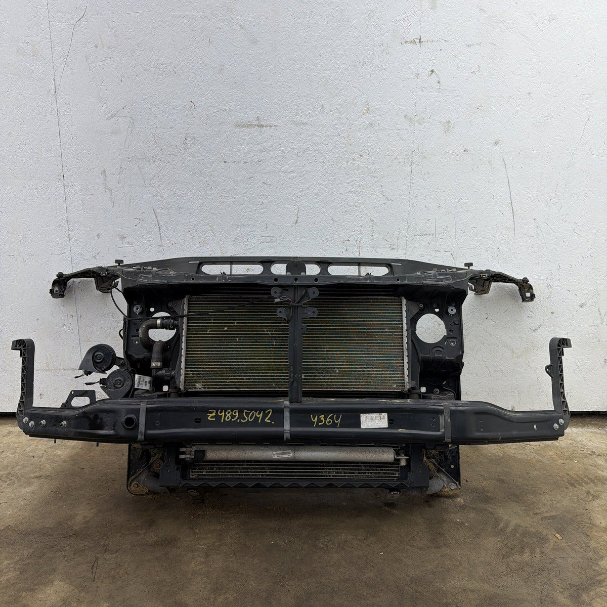17-19 Mercedes GLS450 X166 Front Radiator Core Support Reinforcement A0999064000