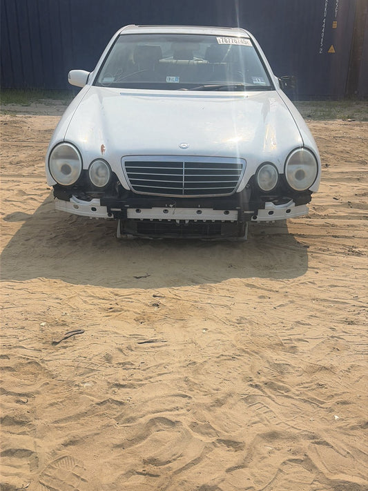 2000 Mercedes-Benz E-Class