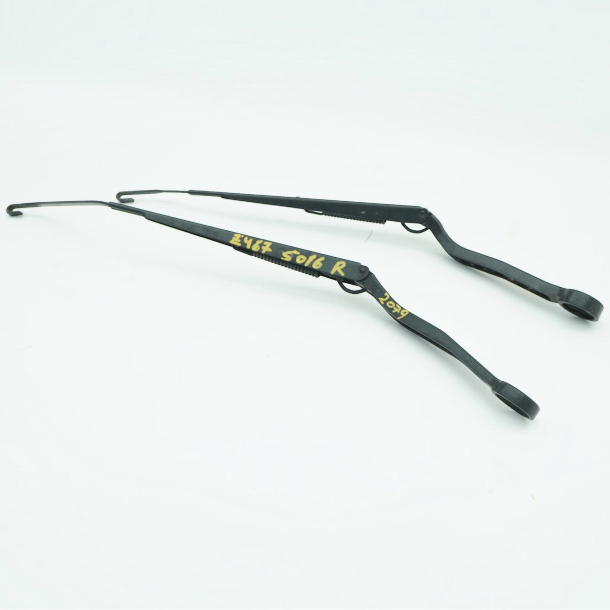 14-18 BMW X5 X5M F15 Windshield Wiper Arm Set Right Left Set 61617304071 OEM