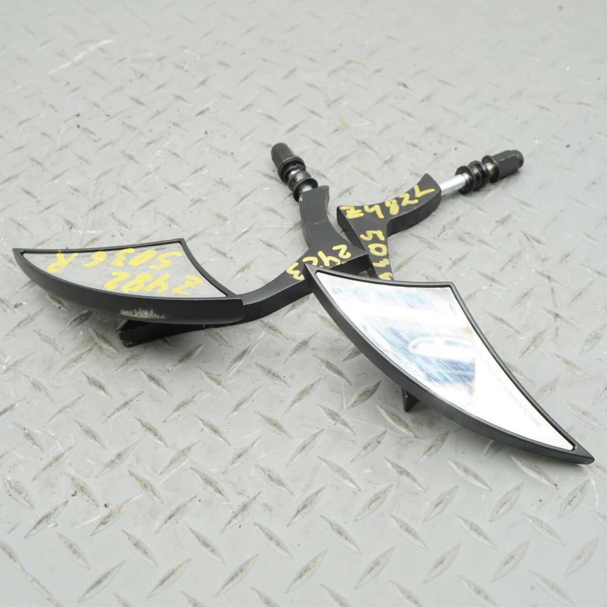 2011 Harley-Davidson FLSTC Heritage Softail Classic Mirror Left Right OEM