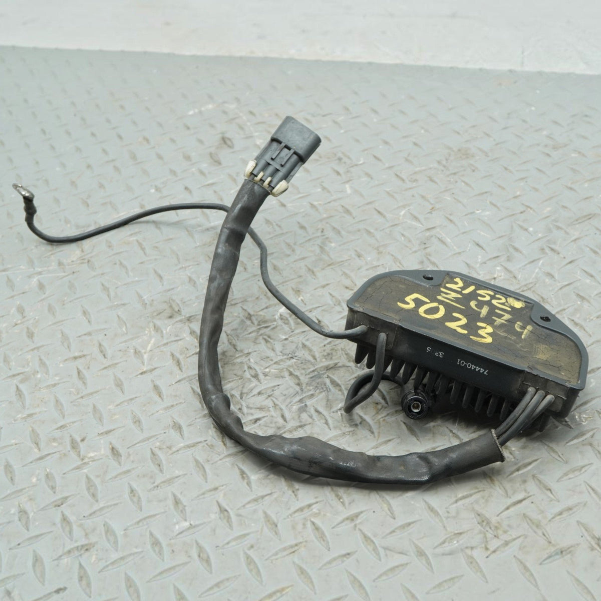 2002-2006 Harley Davidson V-Rod VRSCA Rectifier Voltage Regulator Control Module