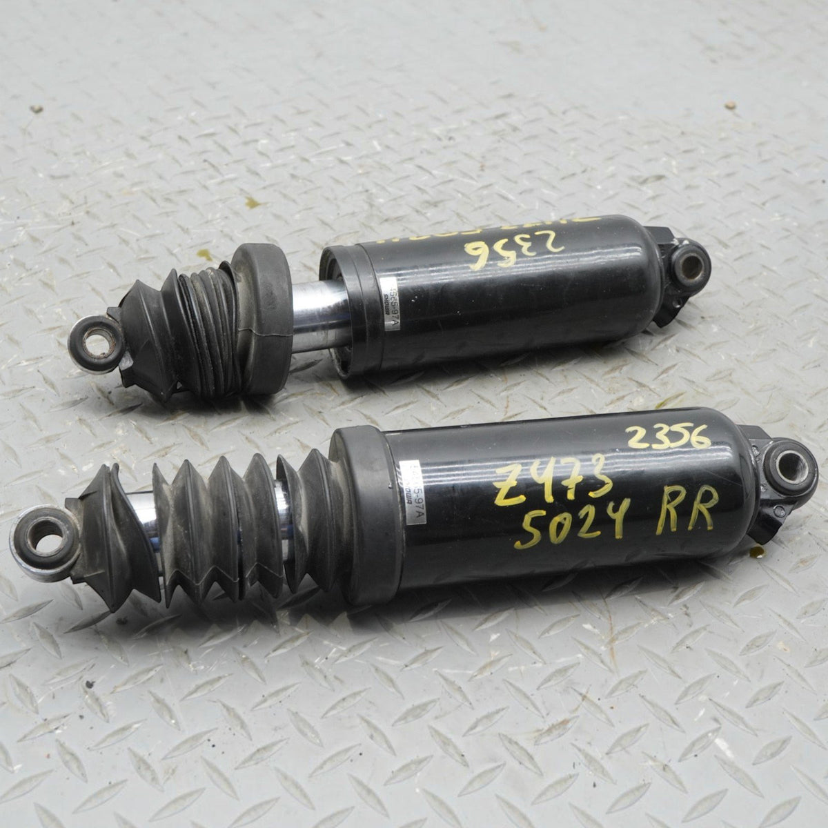 2000-2008 Harley-Davidson FLHRCI Road Classic Rear Shock Absorbers 54565-97