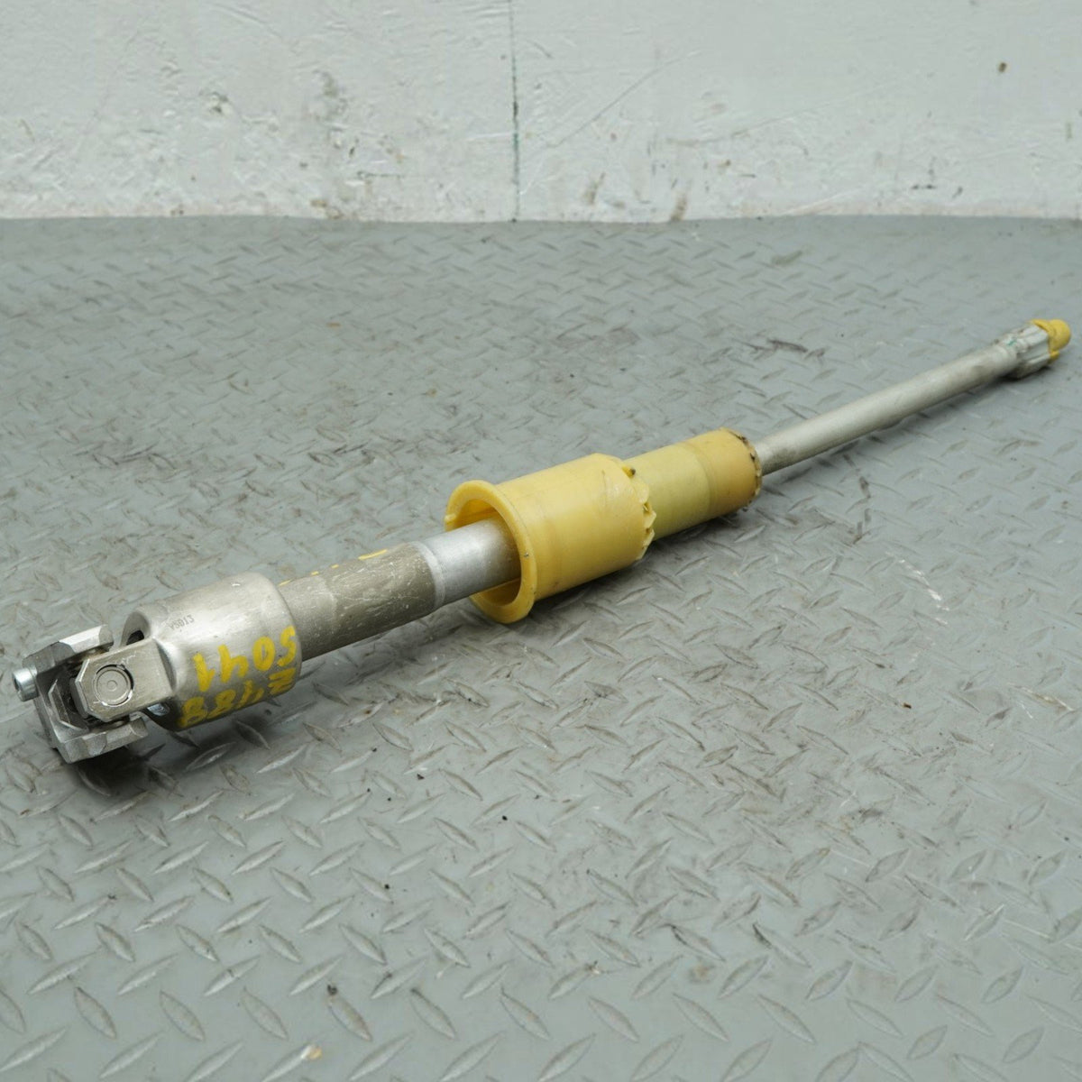 14-17 Mercedes S550 S400 W222 Steering Column Intermediate Shaft A2314600056 OEM