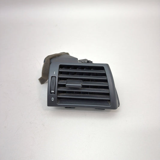 BMW E46 Right Dash Air Vent Grille 64228361898 330Ci 325Ci 323Ci 328Ci OEM