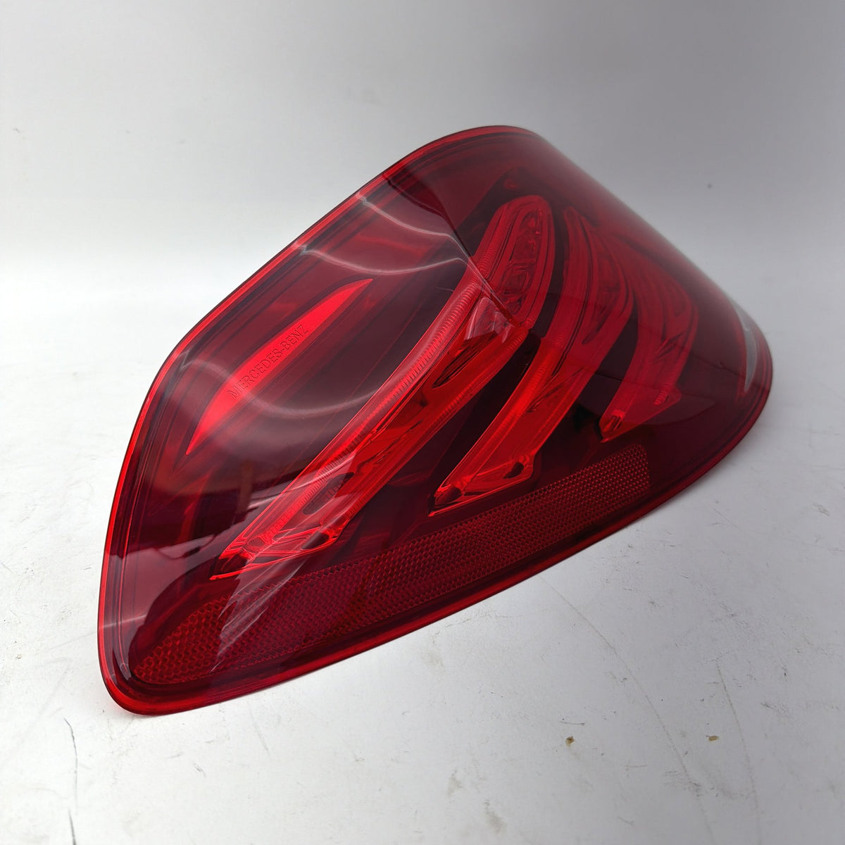 14-17 Mercedes W222 S550 S63 S65 S600 Left Driver LED Tail Light A2229065601 OEM