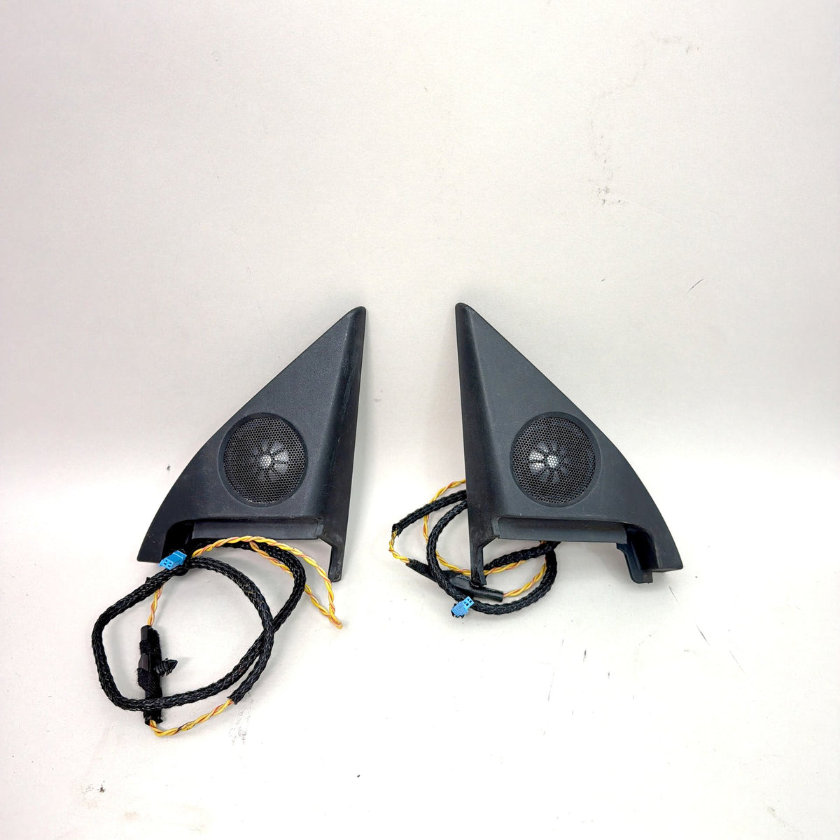 04-10 BMW M6 645Ci 650i E63 E64 Dash Tweeter Speaker Left Right 65136931627 OEM