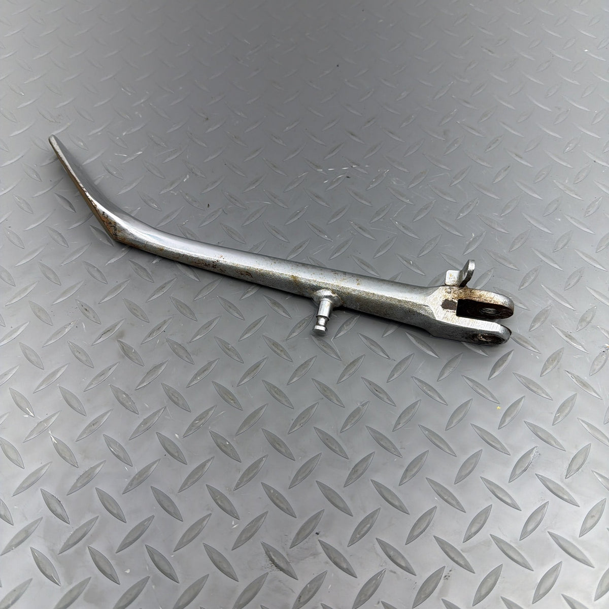 05-09 Suzuki Boulevard C50 VL800 Side Stand Kickstand Lower 42310-41F01 OEM