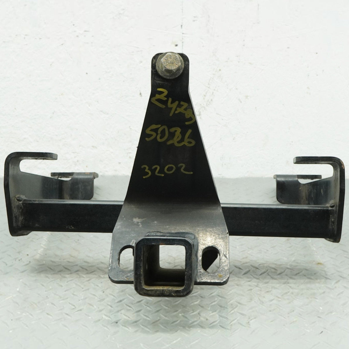 14-19 Land Rover Range Rover Sport L494 Rear Trailer Hitch Tow LR093913 OEM