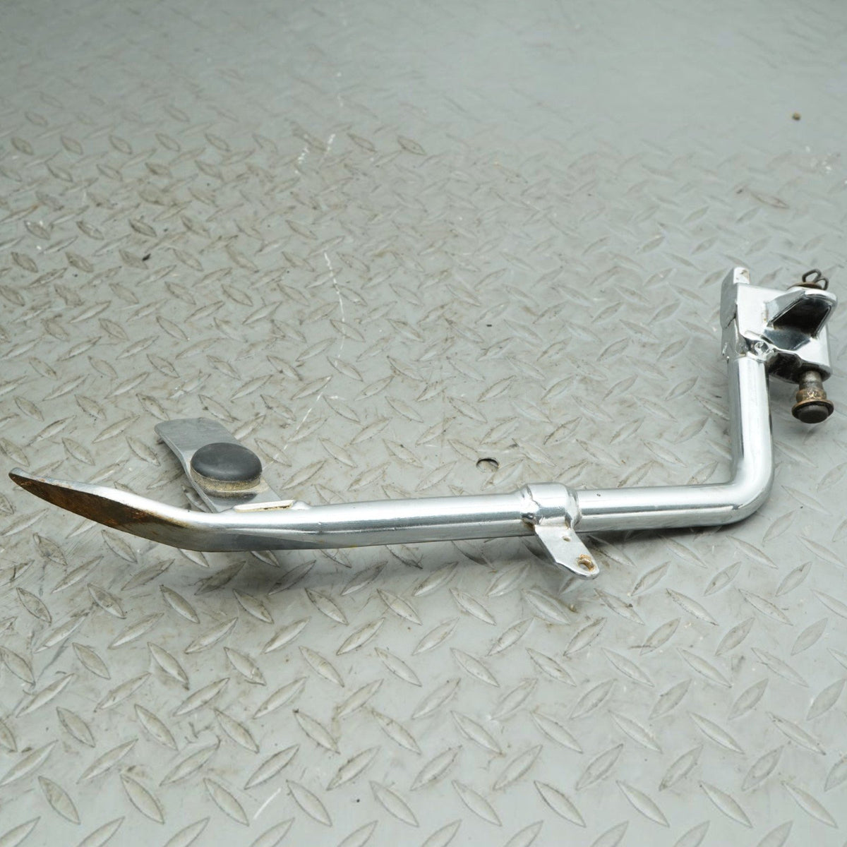 2007 Harley-Davidson FXSTD Softail Deuce Jiffy Kick stand Side Lower OEM
