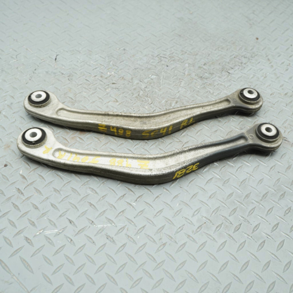 14-17 Mercedes S550 W222 AWD Lateral Control Arm Link Wishbone Left Right Rear