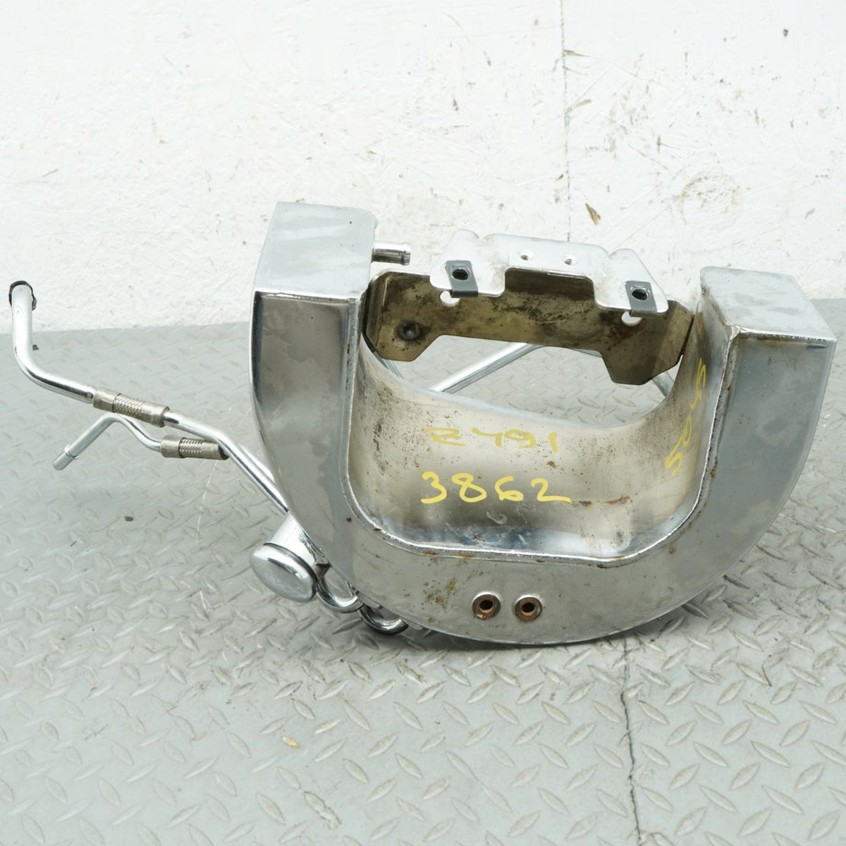 2007 Harley-Davidson FXSTD Softail Deuce Oil Reservoir Tank W Hose OEM