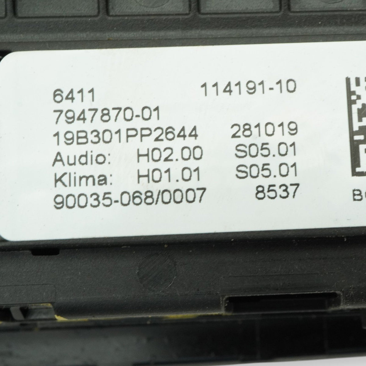17-20 BMW 530i 540I M550i G30 HVAC Climate Radio Control Switch 64117947870 OEM