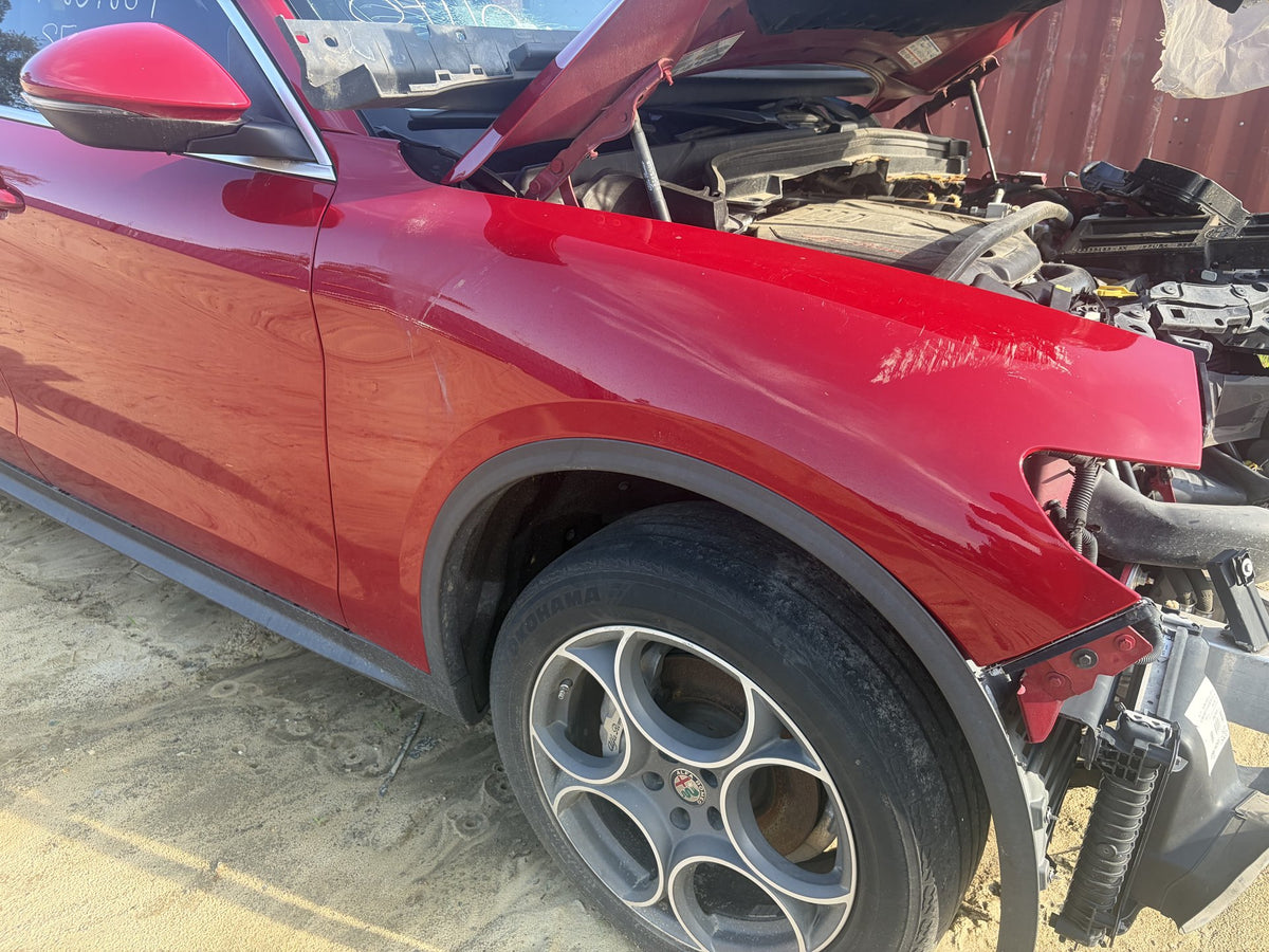 2016-2020 Alfa Romeo Stelvio 949