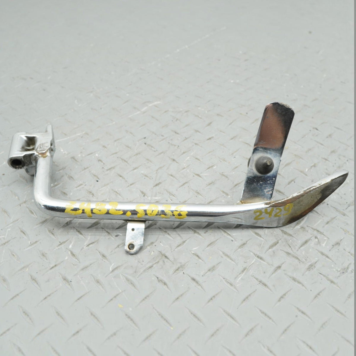 2011 Harley-Davidson FLSTC Heritage Softail Classic Kickstand Side Stand OEM