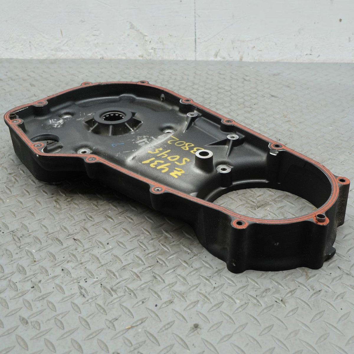 2007 Harley-Davidson FXSTD Softail Deuce Primary Inner Clutch Cover 60681-06A