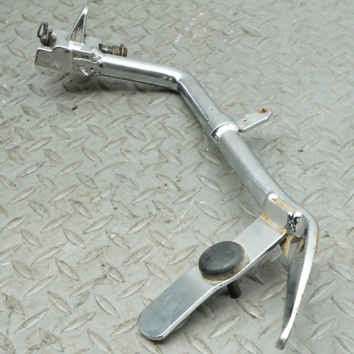 2007 Harley-Davidson FXSTD Softail Deuce Jiffy Kick stand Side Lower OEM