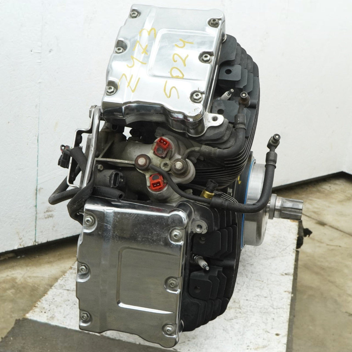1999-2006 Harley Road King Classic FLHRCI Twin Cam 88 Engine Motor 64k miles OEM