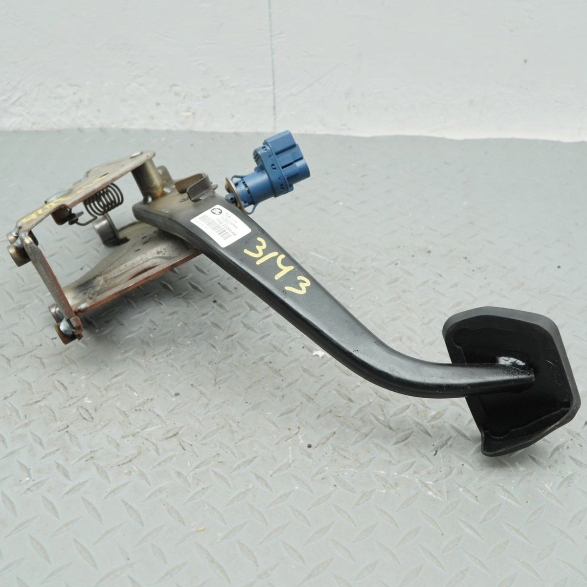 14-17 Land Range Rover Sport L494 Brake Pedal Foot Pad W Bracket DK622D094AB OEM